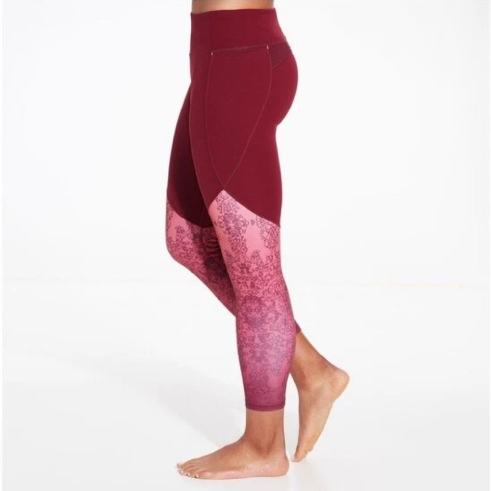 CALIA by Carrie Underwood Energize 7/8 Leggings in Crimson Trek/Ombré Scroll - Picture 2 of 14